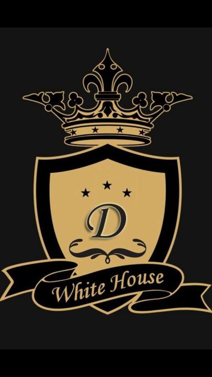 White House Hotel Făgăraş Exterior foto